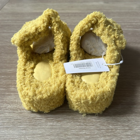 JW PEI Women's Lexi Platform Sandal yellow size 10.5 New in box‎ - Picture 9 of 11